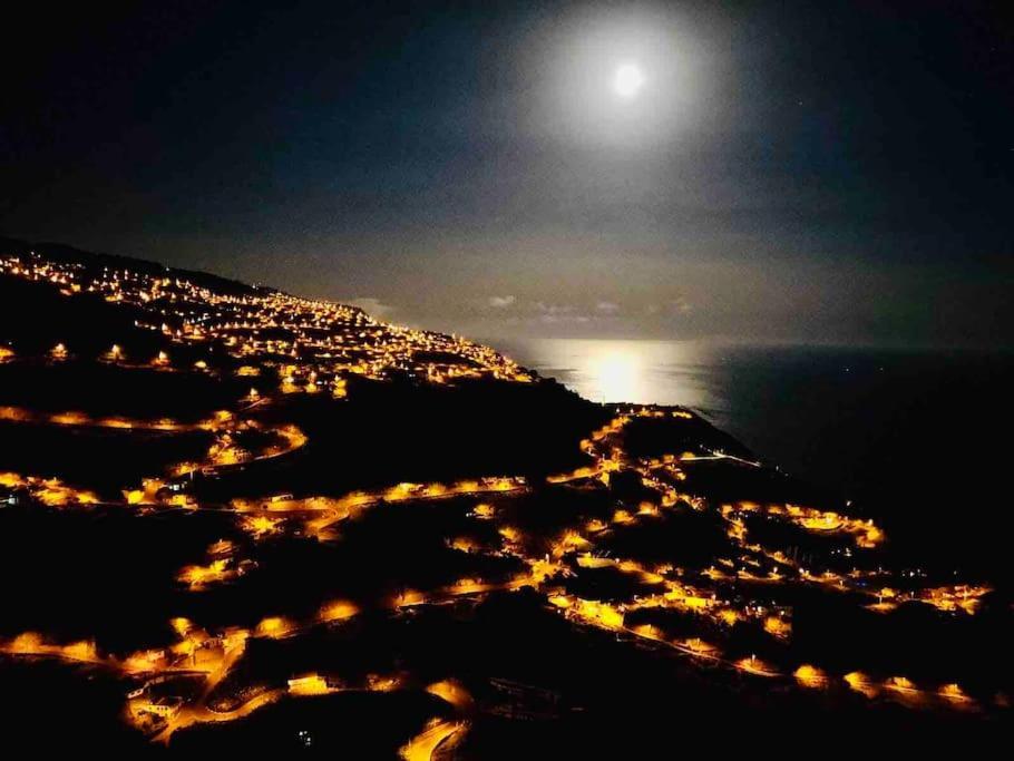Mar A Vista By Your Madeira Rentals Ponta do Sol  Buitenkant foto